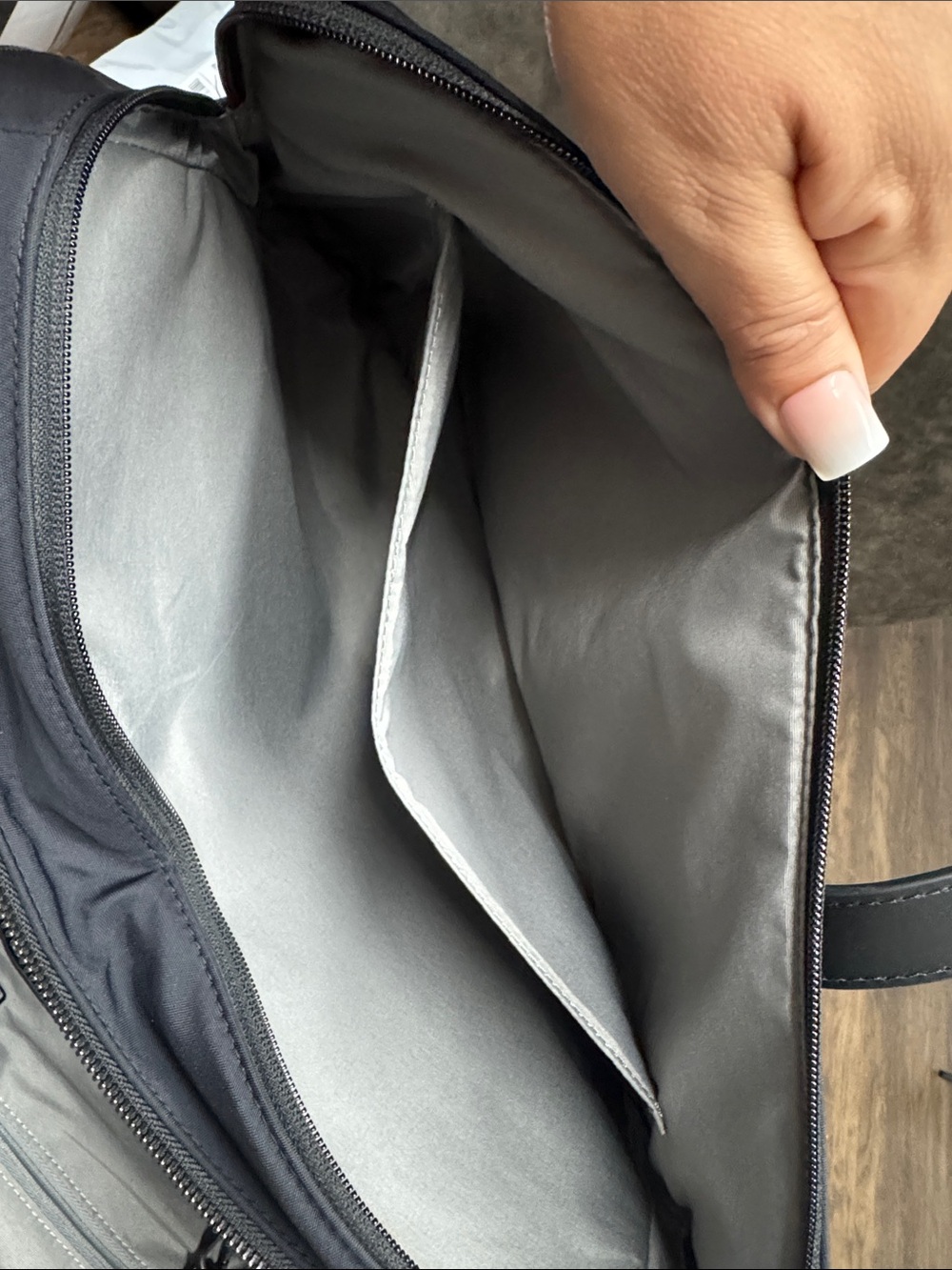 Away The Everywhere Bag in Black - Picture 13 of 16